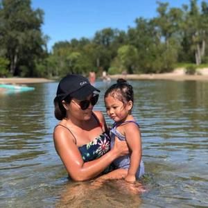 Meet your Posher, Faye